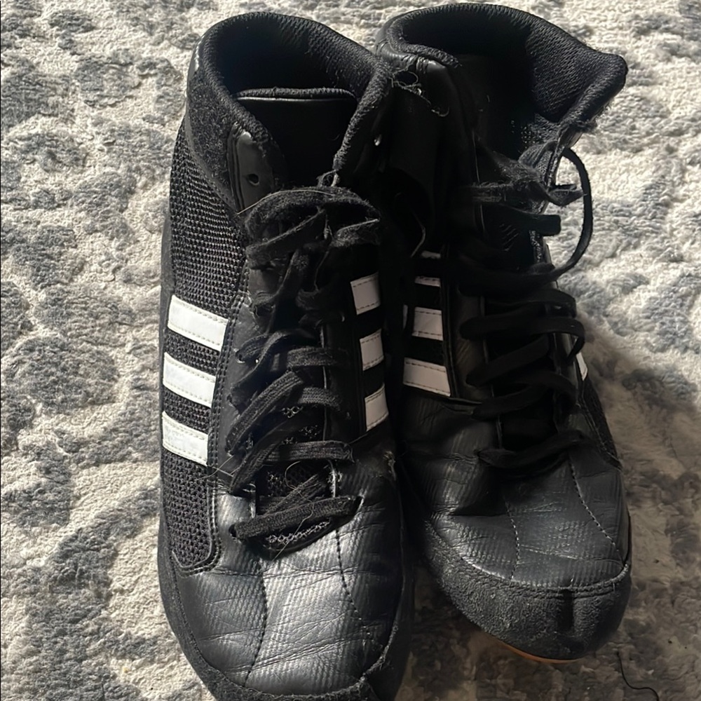 Adidas wrestling Shoes men’s 9